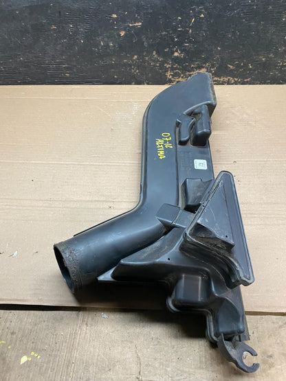 2007 to 2012 Nissan Altima 2.5L Front Air Cleaner Intake Duct Tube OEM U7789 DG6