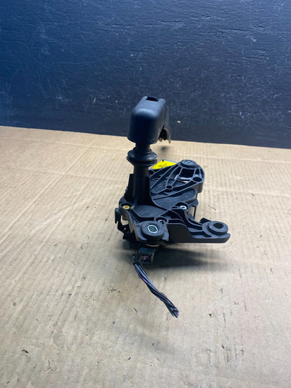 2011 to 2019 Ford Explorer Rear Windshield Wiper Motor AD5076 DG4