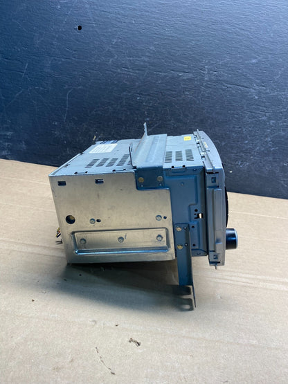 2007 2008 2009 Hyundai Santa Fe AM/FM Radio CD Player AE8134 DG2