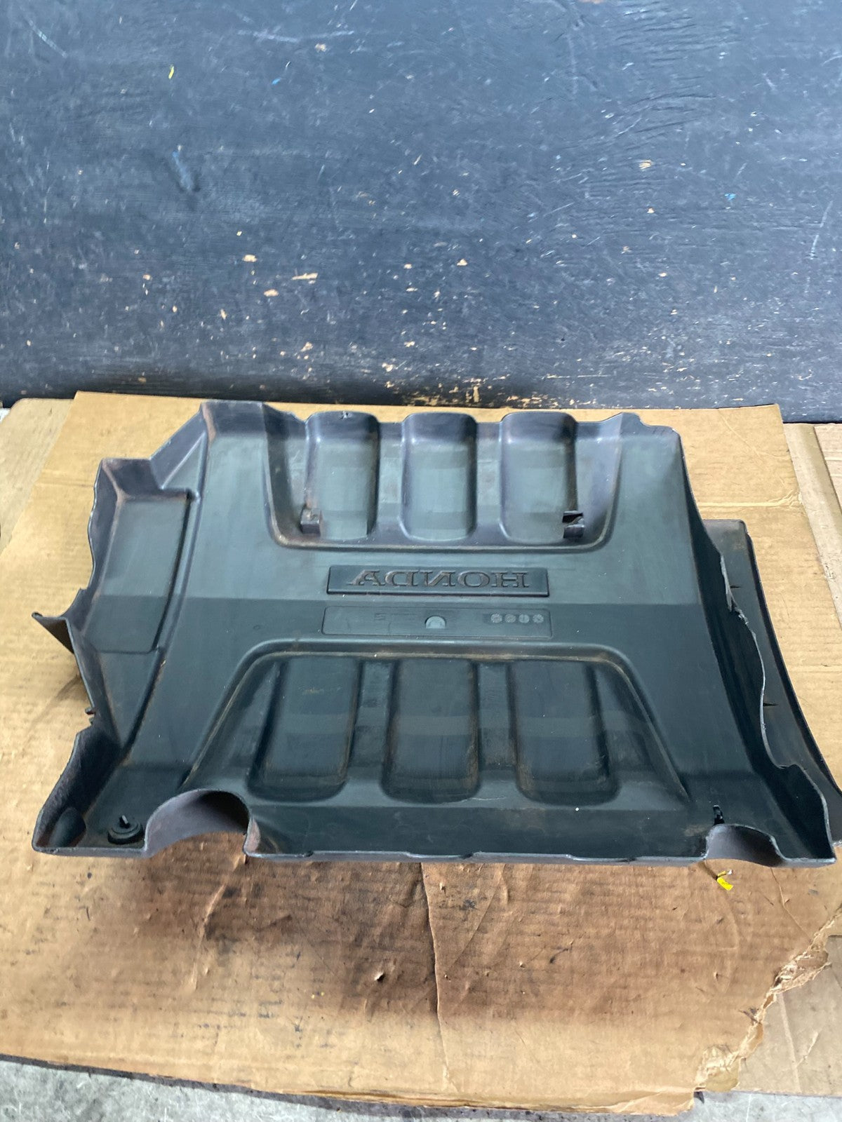 2005 to 2007 Honda Odyssey Black Engine Cover OEM Q8513 DG5