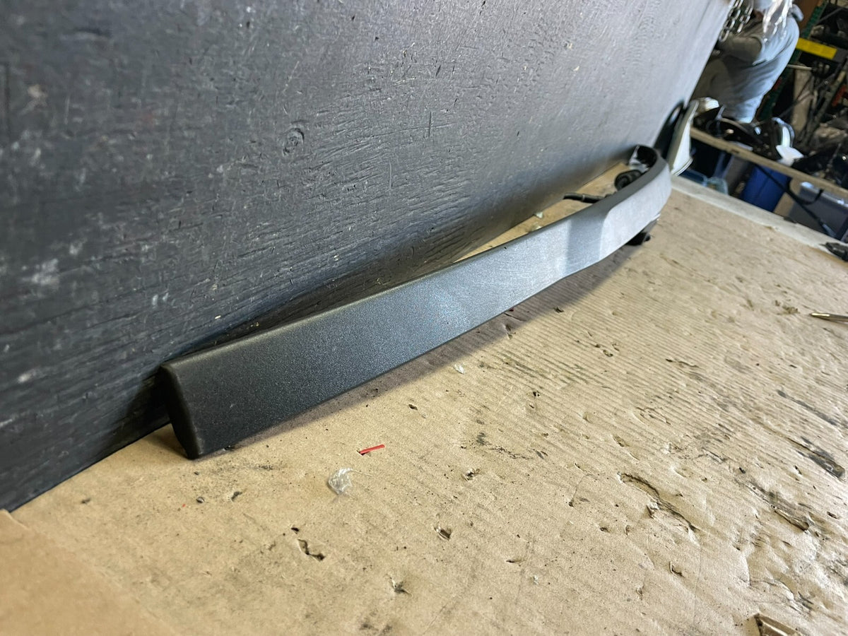 2016 - 2019 Ford Explorer Interceptor Rear Tailgate Molding With Camera M2942 DG2