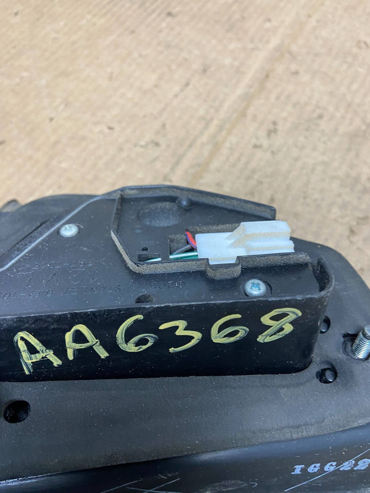 1997 to 1998 Mitsubishi Galant Left Driver LH Inner Tail Light Oem AA63686