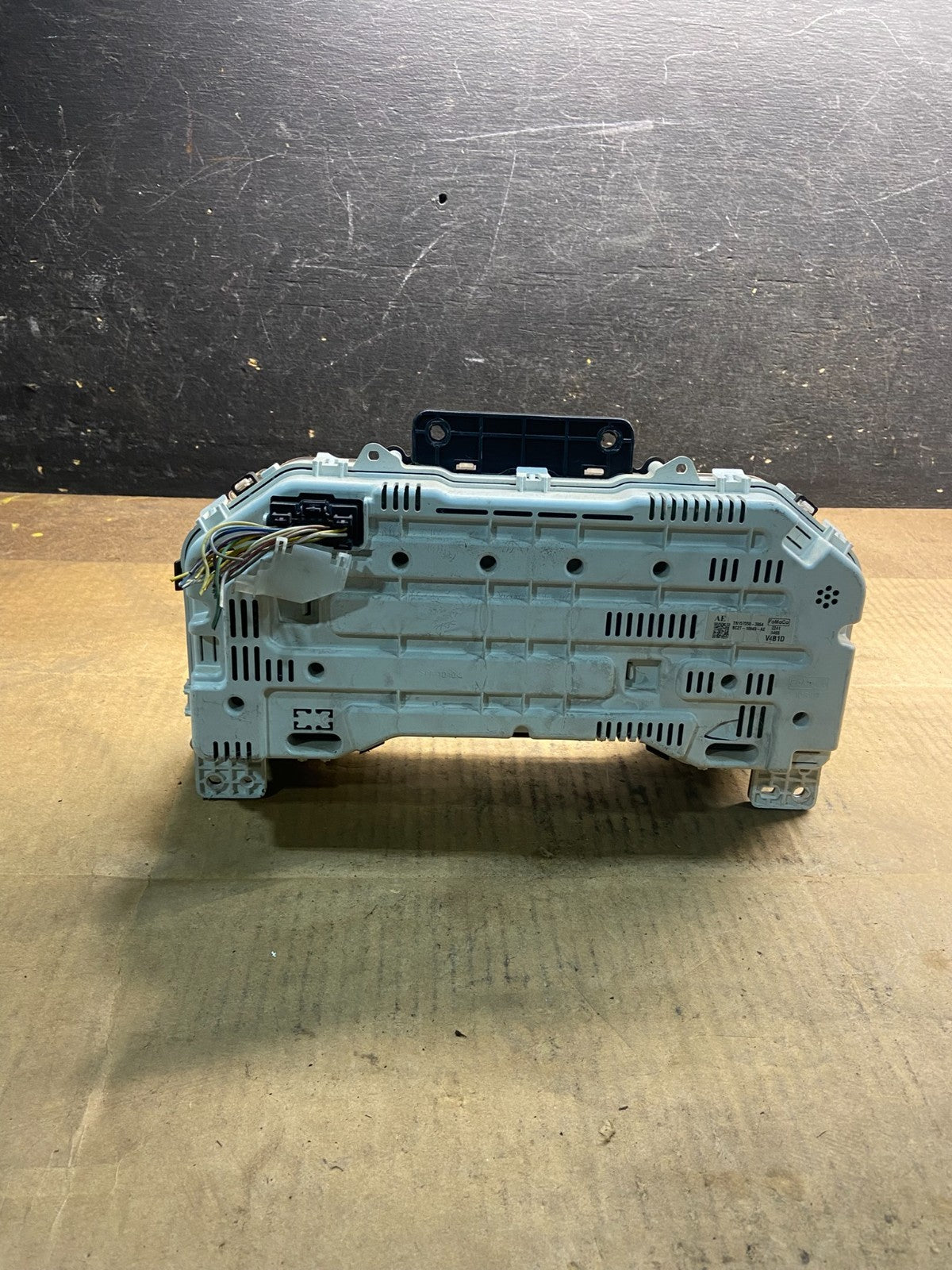 2010 Ford E150 E250 E350 VAN Gauge Speedometer Cluster z0301 DG7