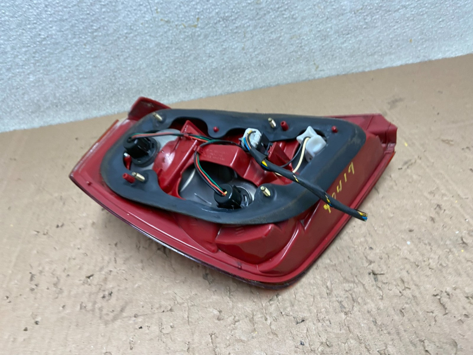 2004 to 2008 Suzuki Forenza Right Passenger RH Side  Tail Light Y0419 GD6