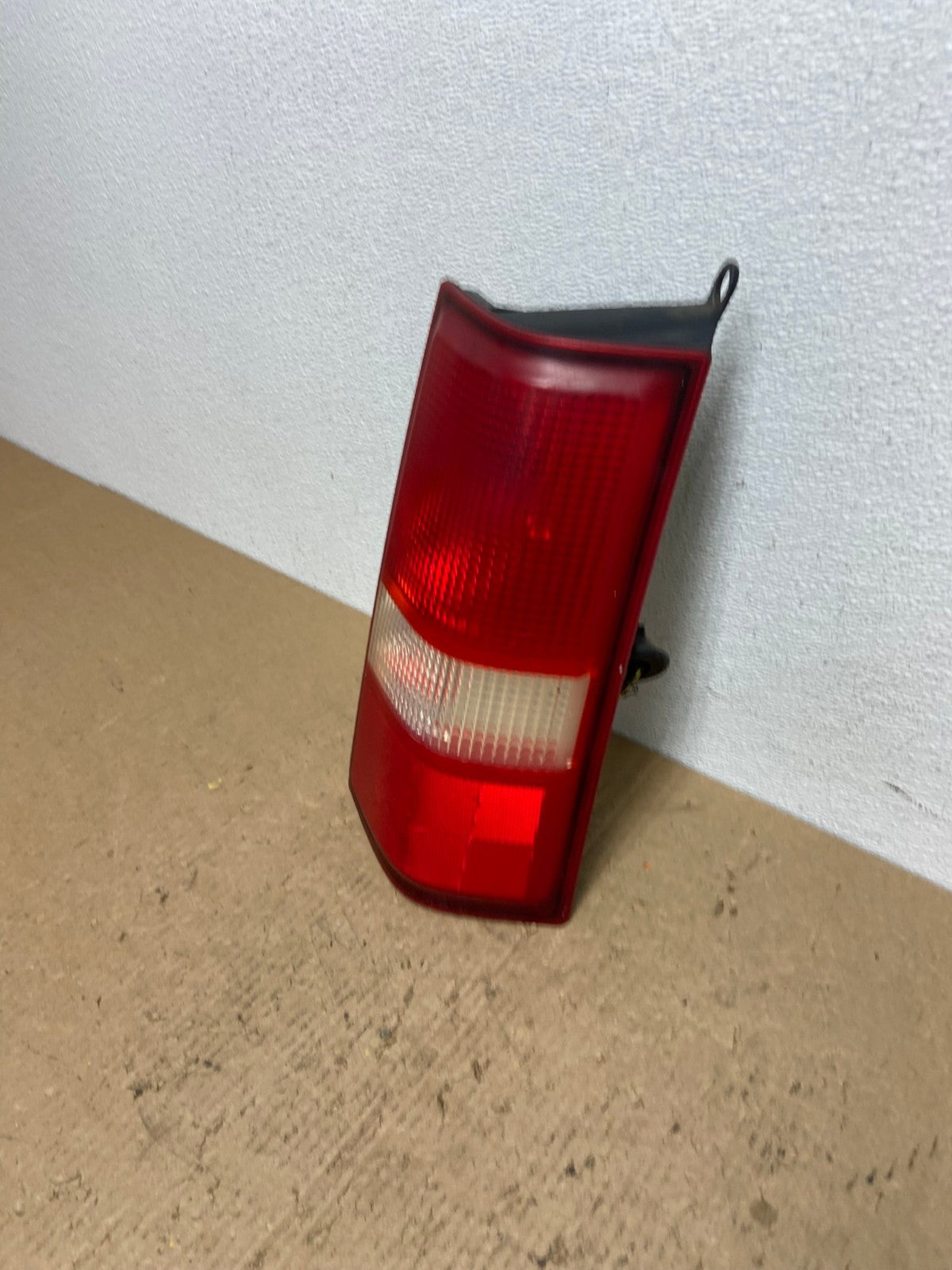 2003 2017 Chevrolet Express 1500 2500 3500 Right Passenger Tail Light AC1635 LK1