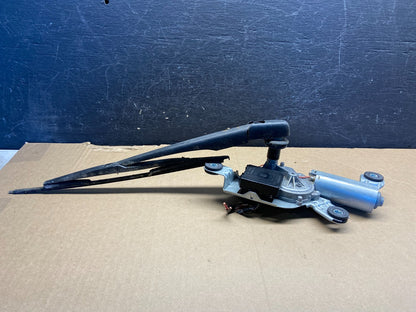 2011 to 2017 BMW X3 Rear Windshield Wiper Motor AF9020 DG1