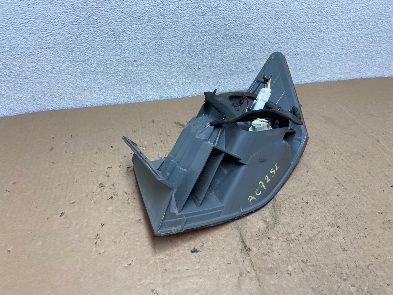 2010 - 2013 Kia Forte Left Driver LH Side Tail Light AC7232 LK5