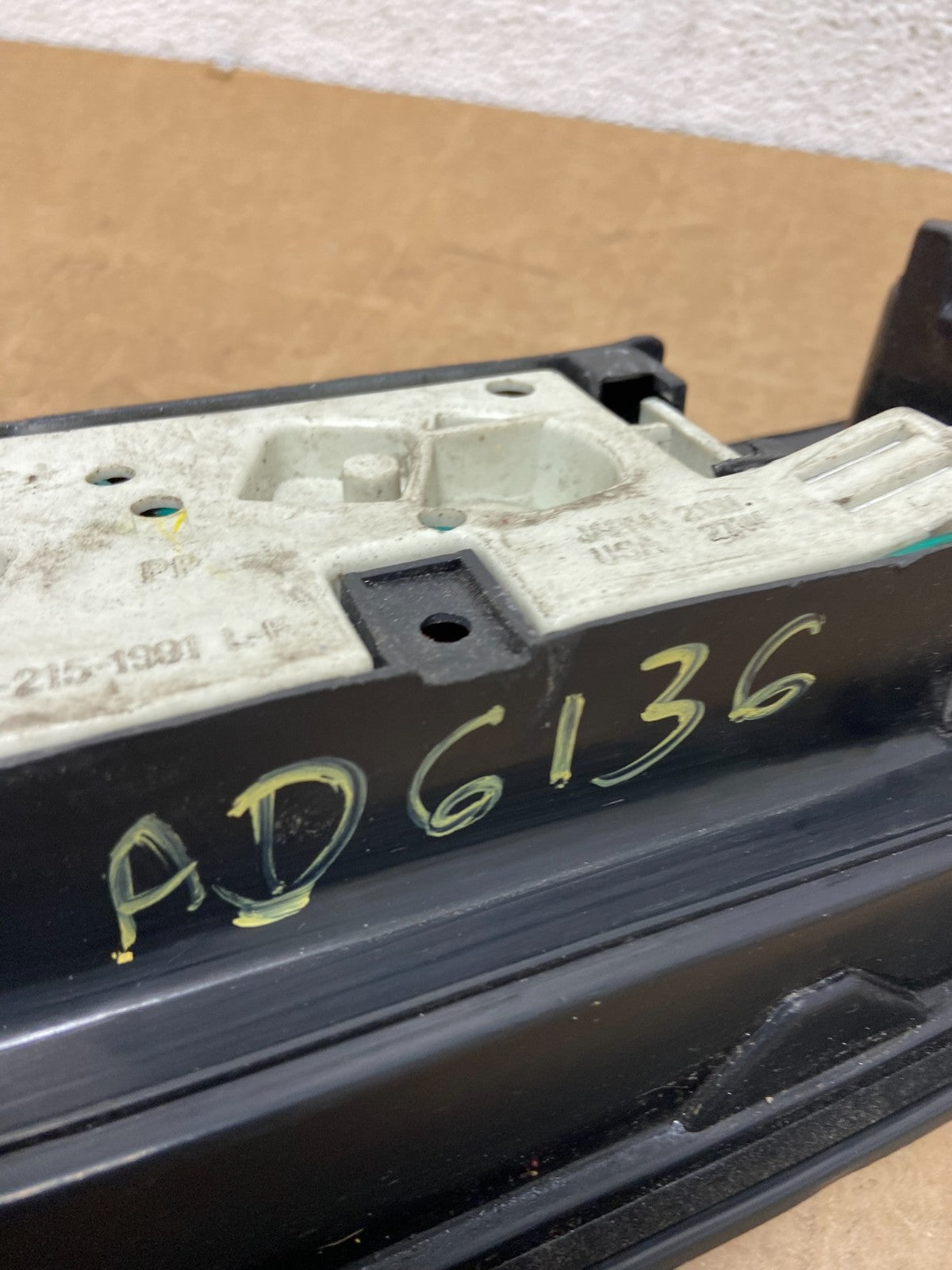 1993 to 1994 Nissan Sentra Left Driver LH Side Tail Light AD6136 DG6