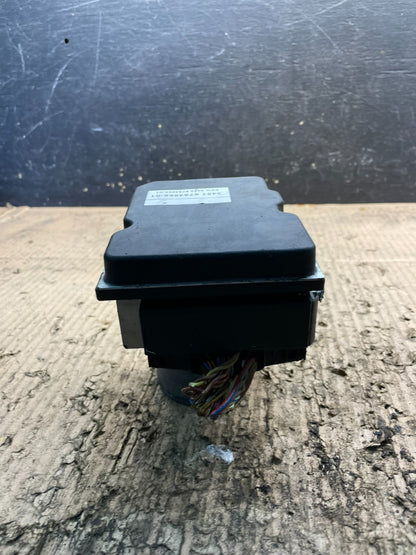2007 to 2013 BMW 328i ABS Anti-Lock Brake Pump 3451 6784868-01 V6445 DG2