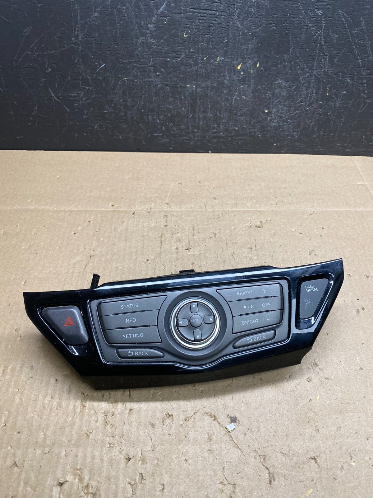 2013 to 2018 Nissan Pathfinder Radio Audio Information Control AC6625 DG0