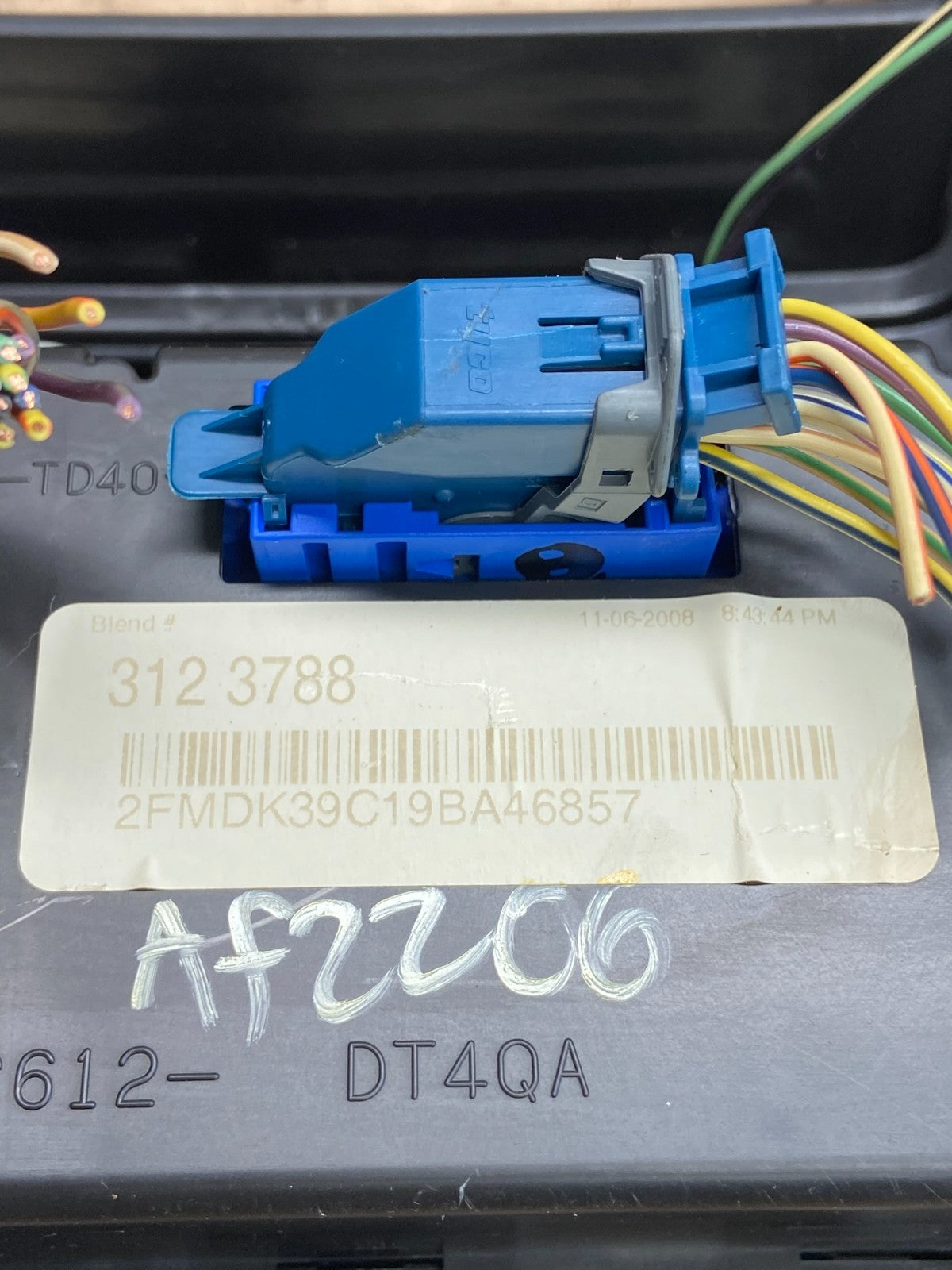2007 - 2010 Ford Edge Heater Climate Control Radio Control Dash Bezel AF2206 DG8