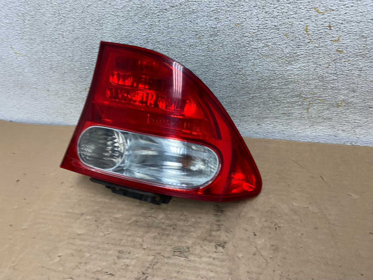 2009 2010 2011 Honda Civic Right Passenger Side Tail Light AI0988 LK1