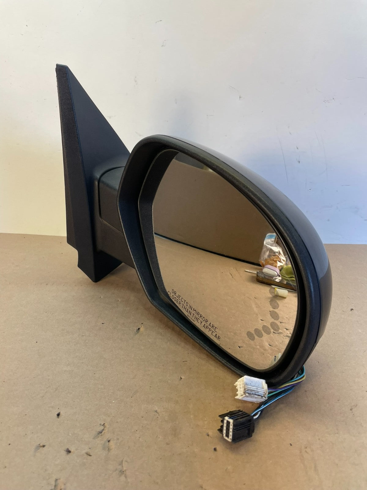 2007 - 2013 Chevrolet Silverado Sierra Right Passenger Side Mirror AI0860 DG2