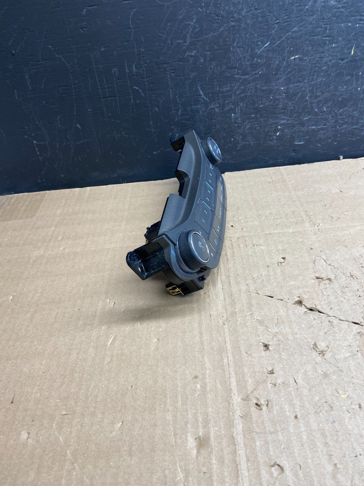 2013 2014 2015 Chevrolet Malibu AM FM Radio Control Panel AE1749 DG1