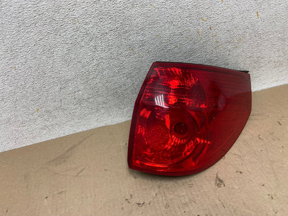 2006 - 2010 Toyota Sienna Right Passenger Side Tail Light AH7610 LK1