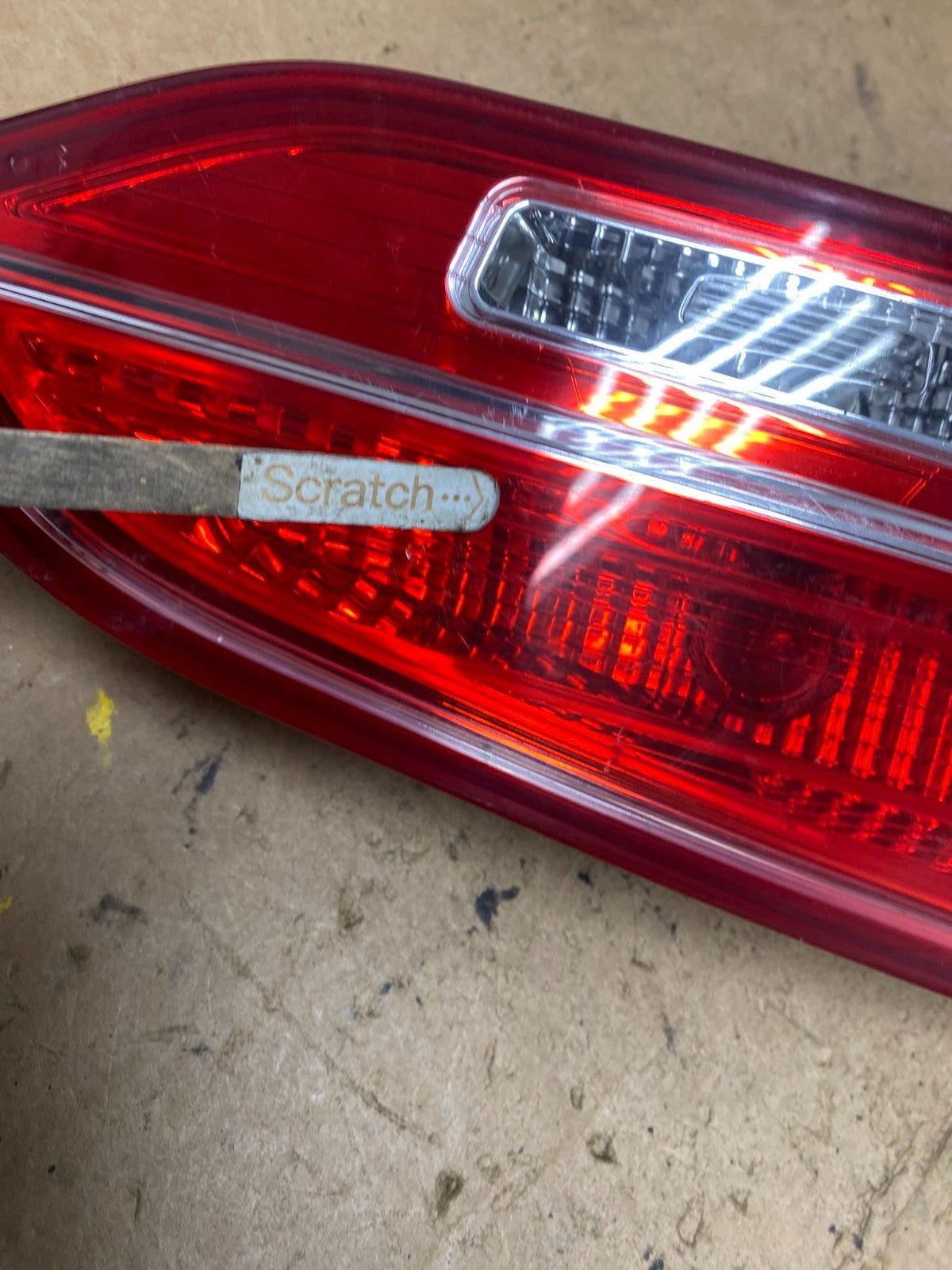 2013-2016 Hyundai Santa Fe Sport Left Driver LH Inner Tail Light X7160 DW4