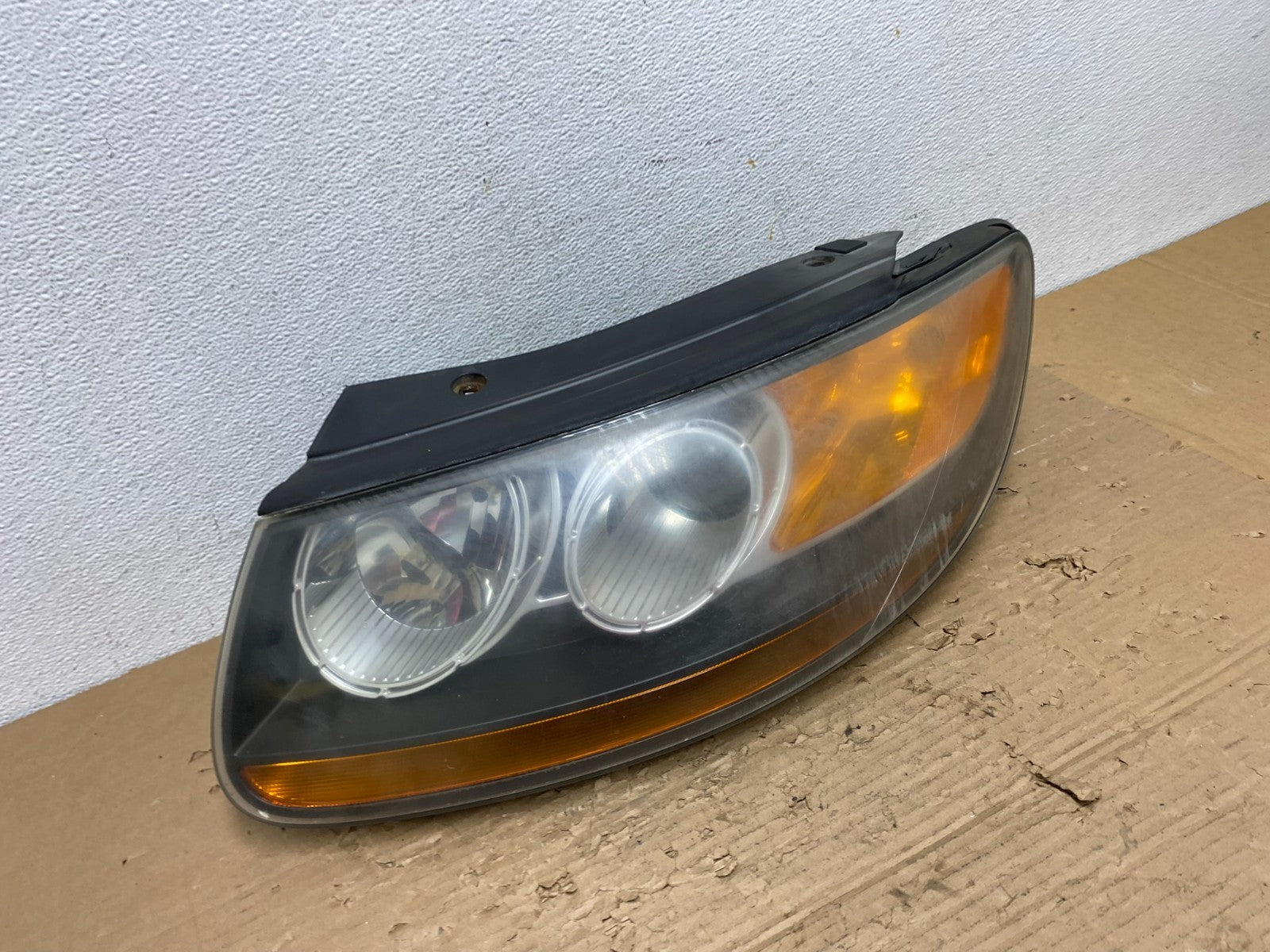 2007 2008 2009 Hyundai Santa Fe Left Driver LH Halogen Headlight AD4385 DW2