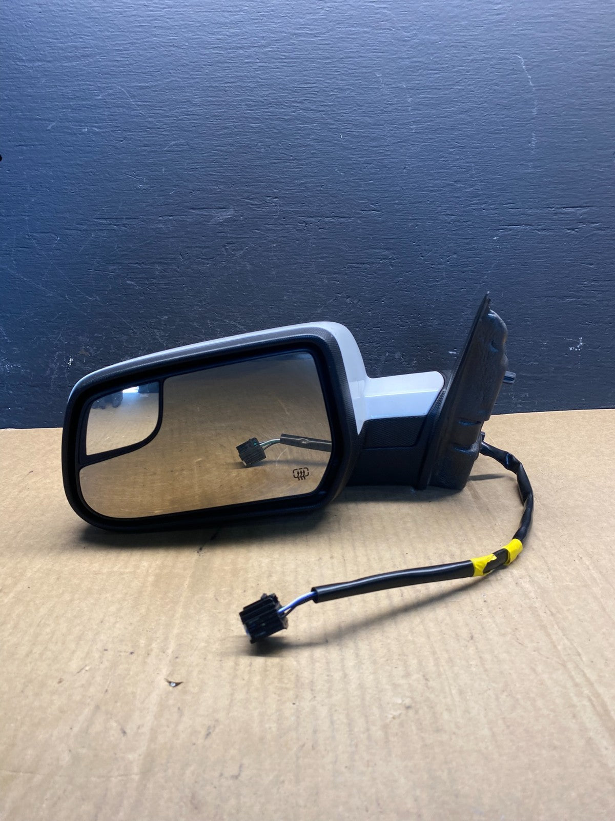 2010 to 2015 Chevrolet Equinox Left Side Heated View Door Mirror AC7153 DG9