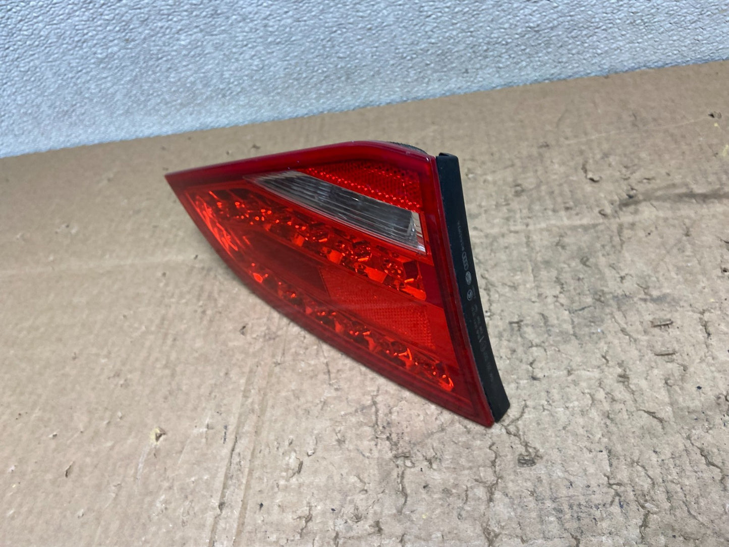 2009 2010 2011 2012 Audi A4 Sedan Left Driver Inner LED Tail Light Oem Z1086 DW1