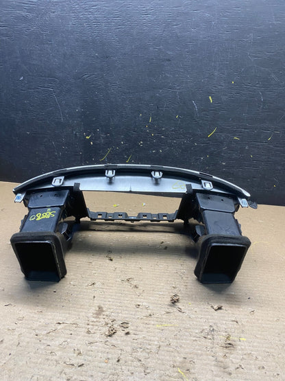 2013 to 2020 Nissan Pathfinder Center Dash Radio Trim Bezel Surround s8880 DG3