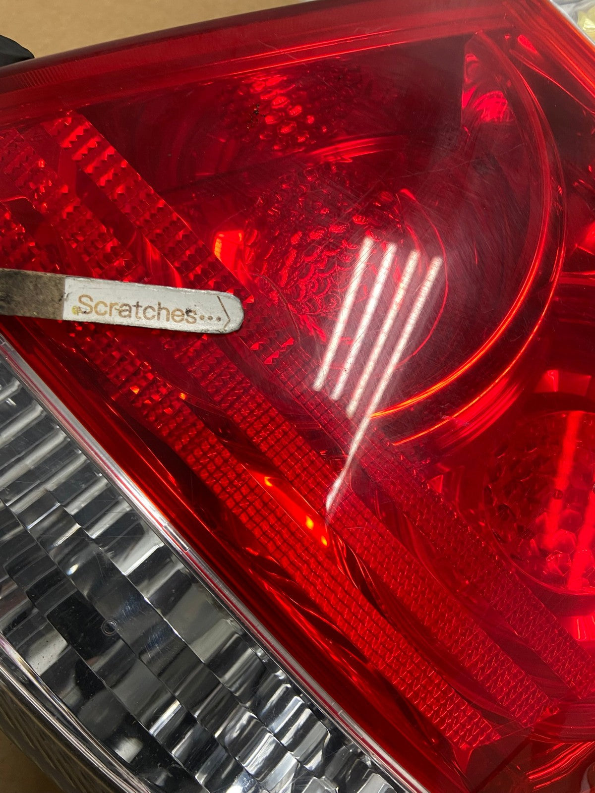 2005 to 2006 Toyota Camry Tail Light Right Passenger Side AI3369 LK3