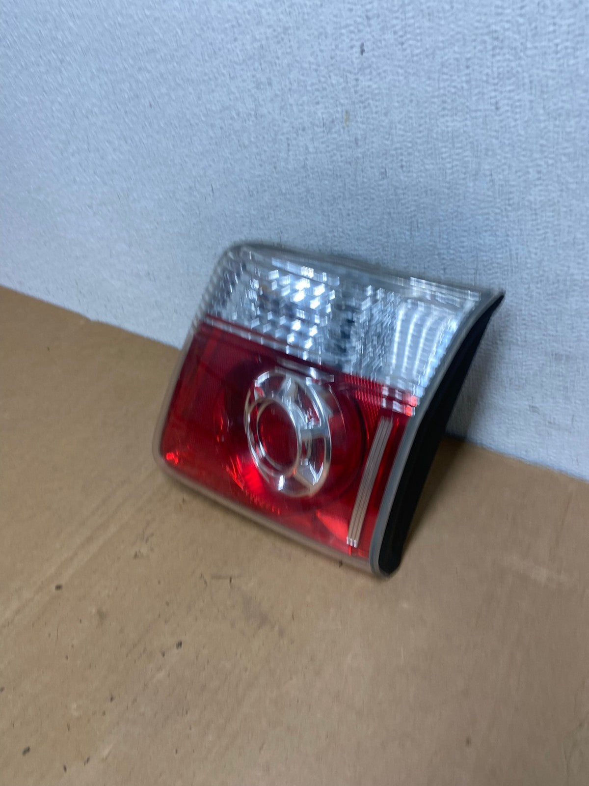 2007 to 2012 GMC Acadia Right Passenger Rh Hatch Tail Light Inner AC8408 LK1