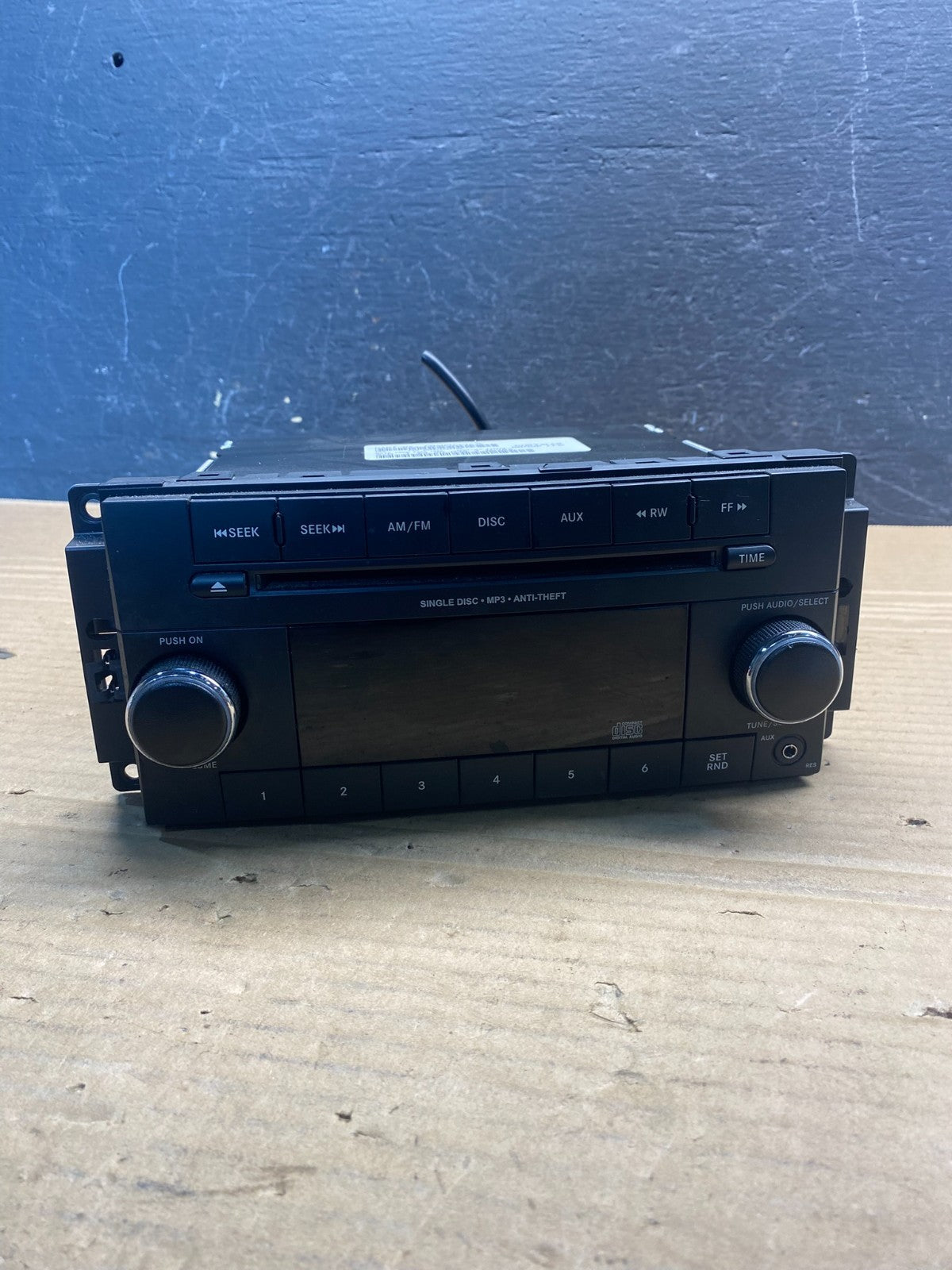 2007 2014 Jeep Dodge Chrysler Screen Display CD Player Satellite Radio AE4770 DG0