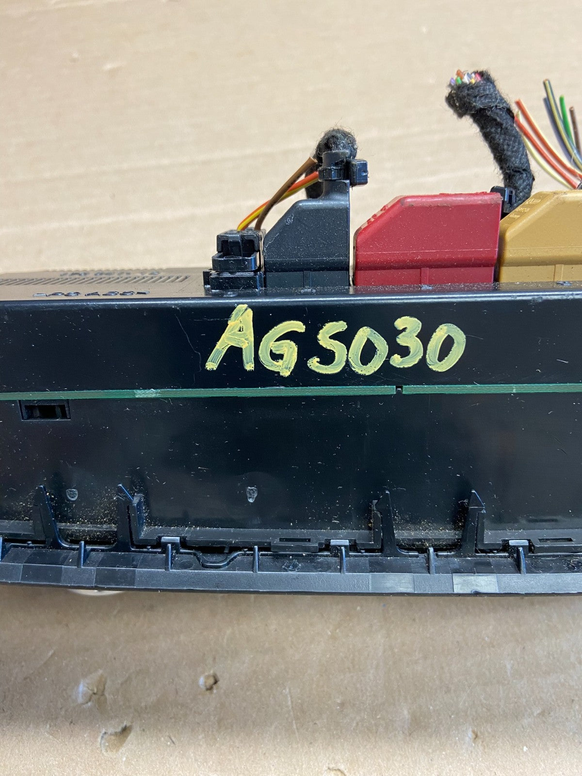 2004 to 2010 Volkswagen Touareg A/C Heated Climate Control ag5030 DG5
