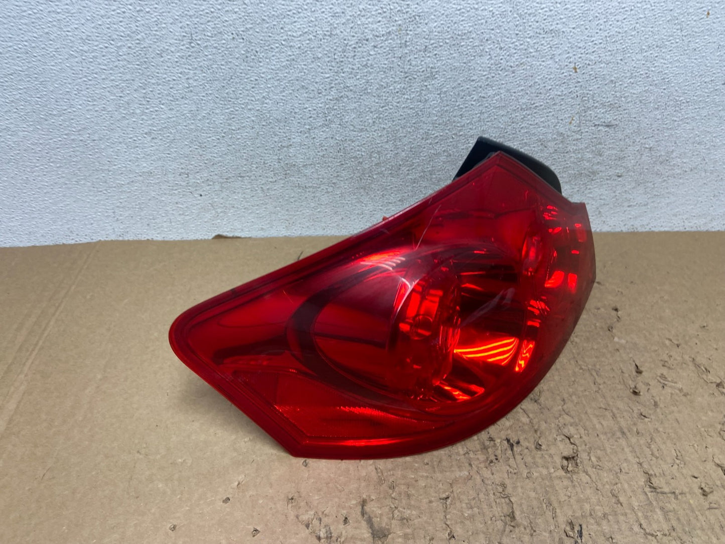 2007 to 2013 Infiniti G35 G37 Sedan Left Driver LH Side Tail Light AF8436 DW2