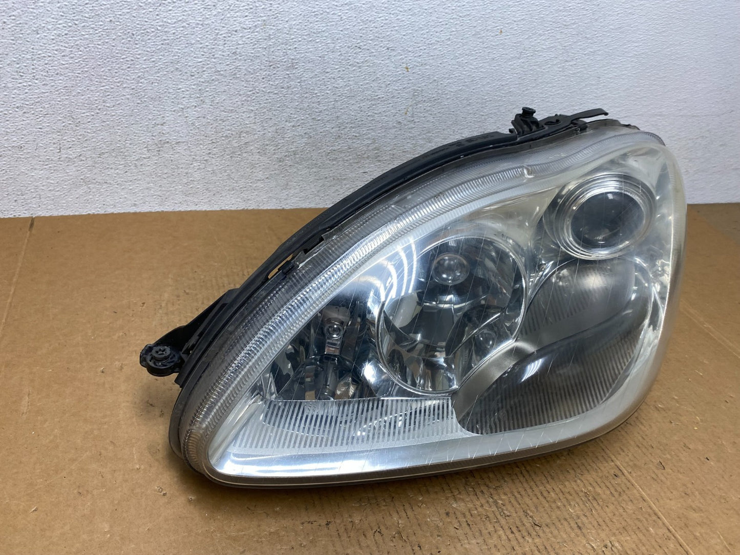 Halogen 2003-2006 Mercedes S-Class Left Driver LH Side Headlight AE1373 DW2