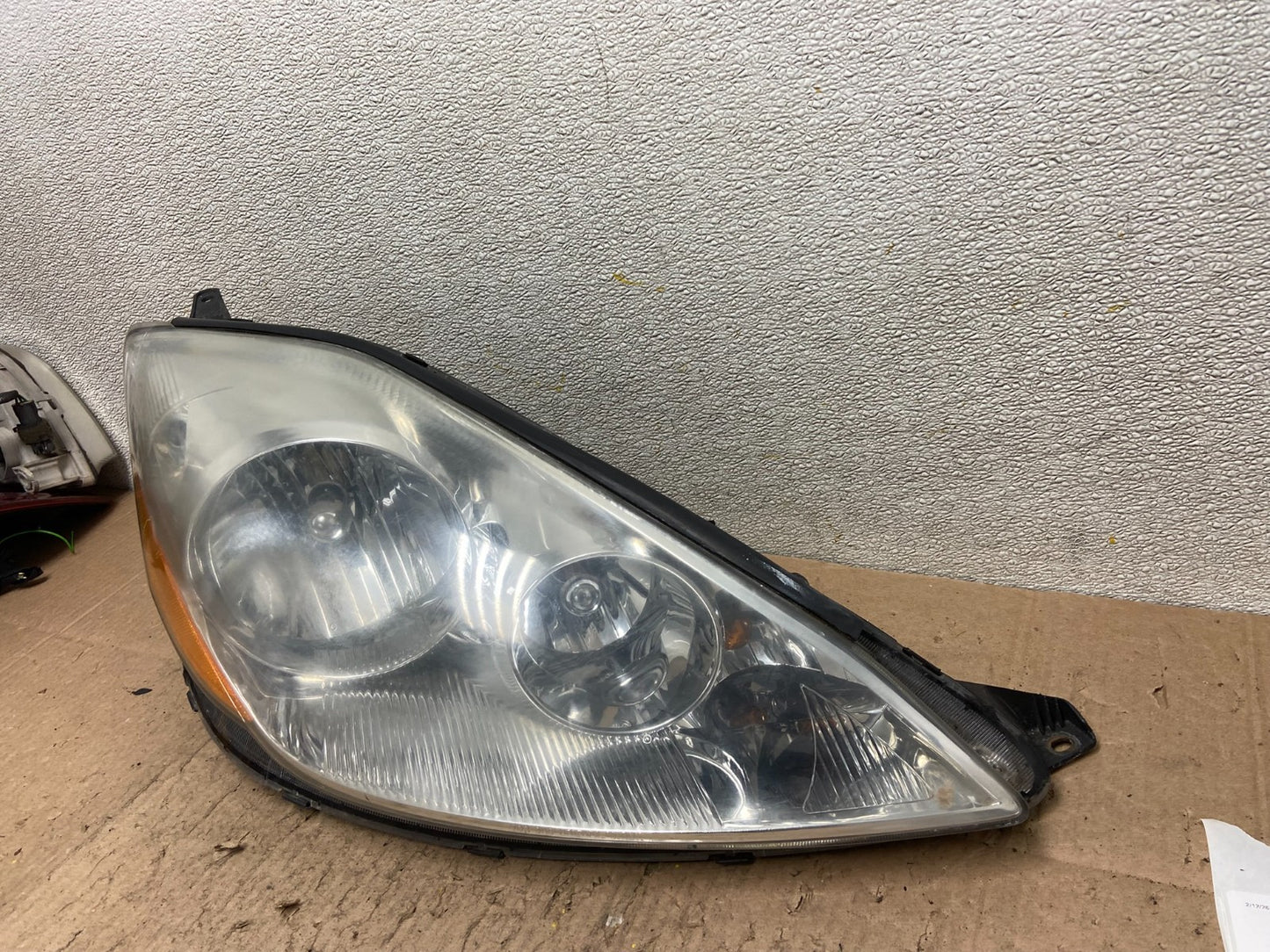 2006 to 2010 Toyota Sienna Right Passenger Rh Side Headlight Halogen Y4673 DW1