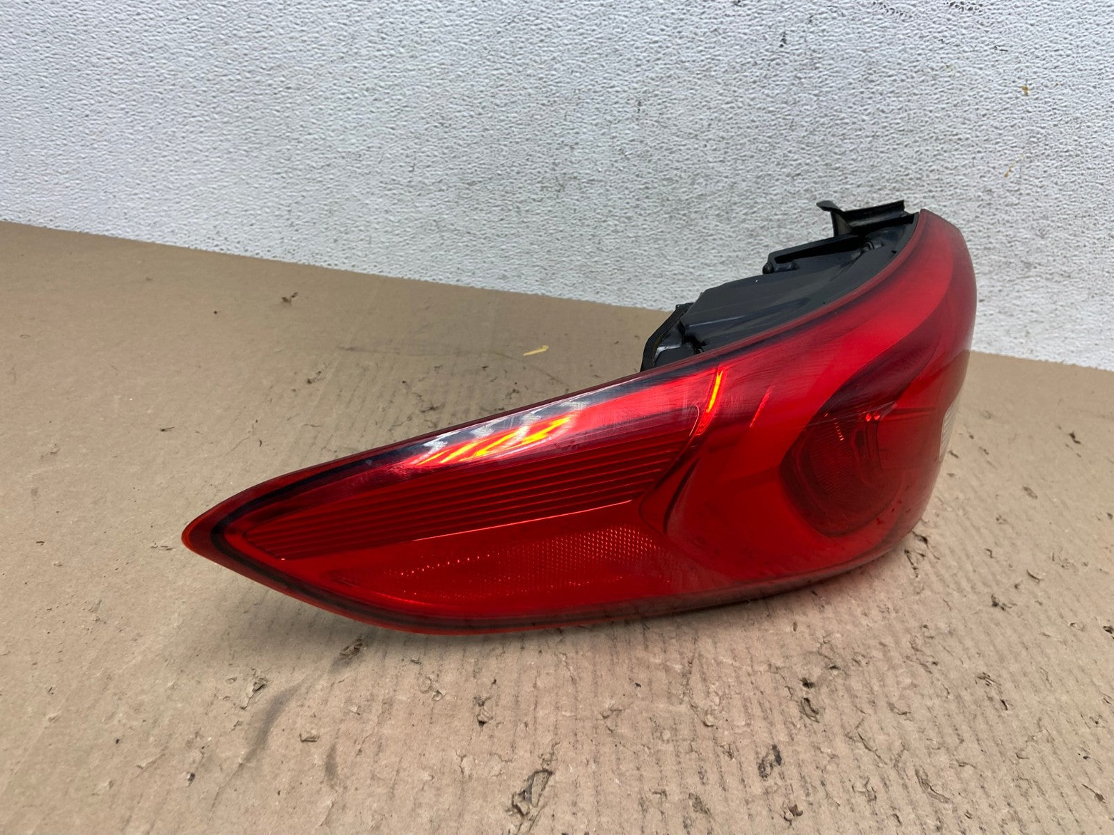 2015 2016 2017 Hyundai Sonata Left Driver Lh Tail Light AE8888 LK2