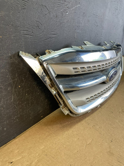 2010 2011 2012 Ford Taurus Front Upper Grill Grille Chrome AD5508 DG2