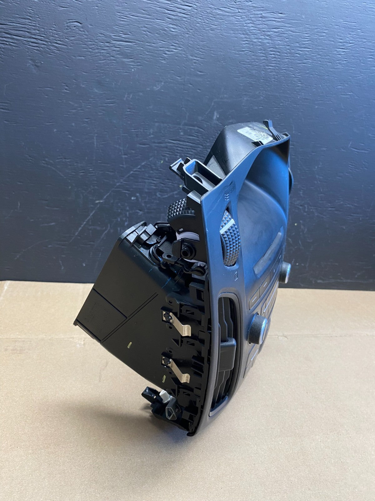 2015 to 2018 Ford Focus OEM Center Radio Stereo Control Unit Trim ab9159 DG1
