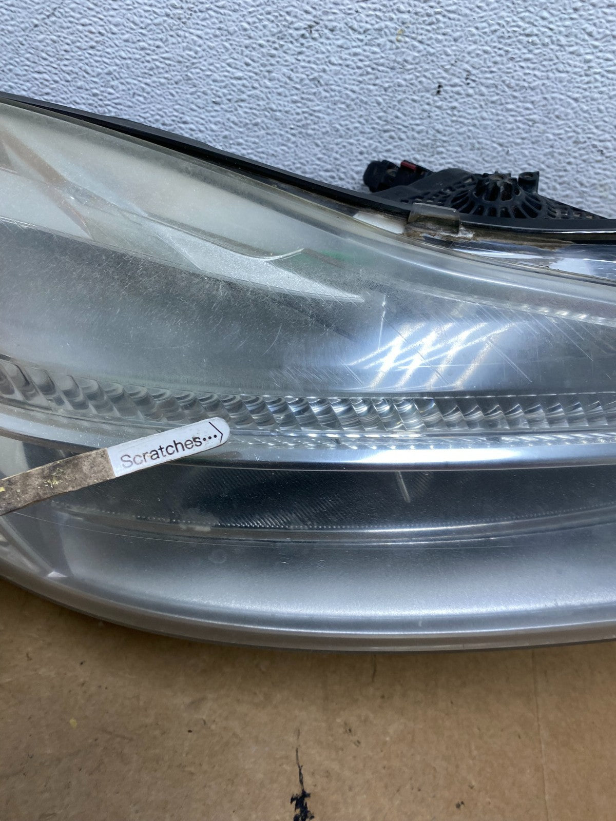 2011 2012 2013 Buick Regal Right Passenger RH Side Headlight AE3215 DW3