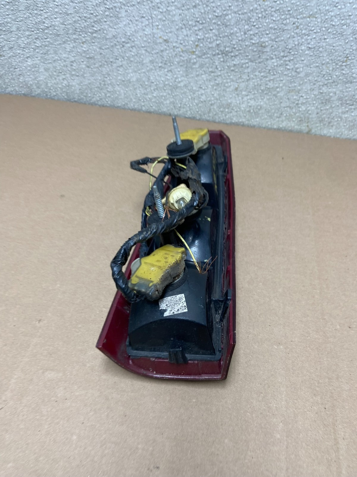 1992 to 1994 Cadillac Eldorado Right Passenger RH Tail Light OEM AB4971 DG6