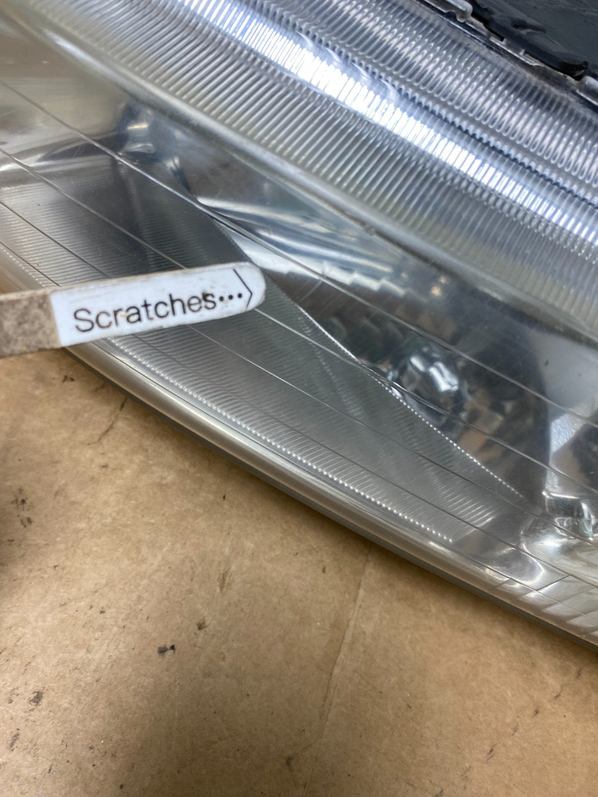 2002 to 2003 Mitsubishi Galant Left+Right Side Headlights AE3173 DW3