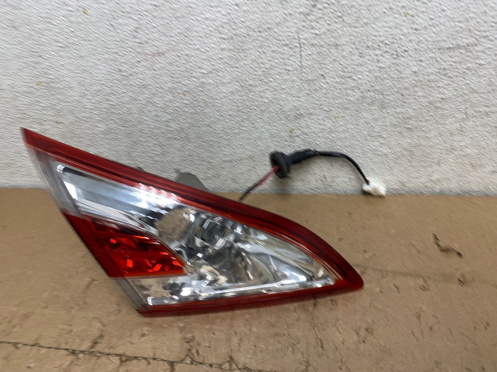 2011-2014 Nissan Murano Left Driver Lh Side Inner Tail Light Oem I9993 DW1