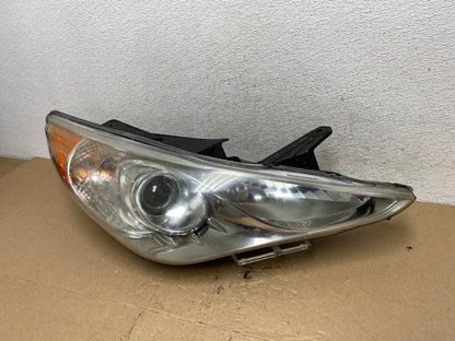 2011 - 2014 Hyundai Sonata Right Passenger Rh Side Headlight Halogen AF4479 LK1