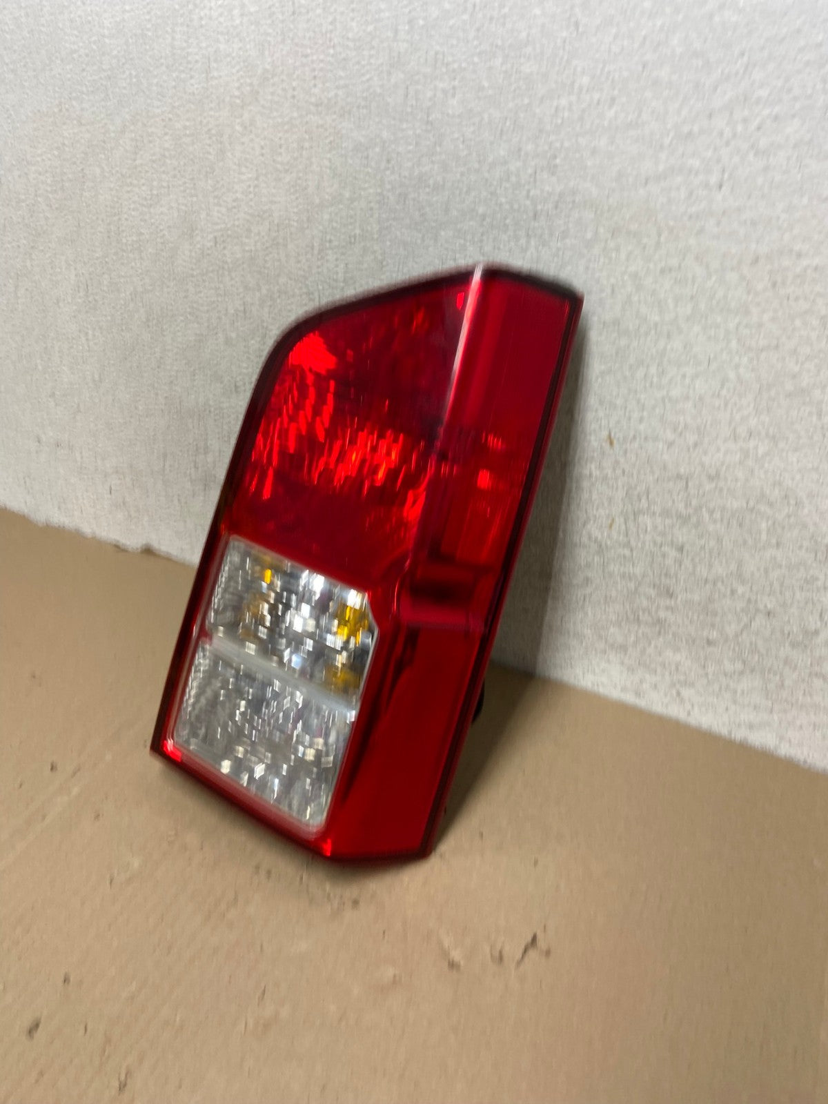 2005 to 2012 Nissan Pathfinder Right Passenger RH Side Tail Light AG6885 LK1