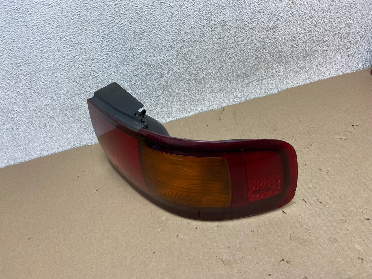 1995 - 1996 Toyota Camry Sedan Right Passenger Tail Light Lamp AG6867 LK1