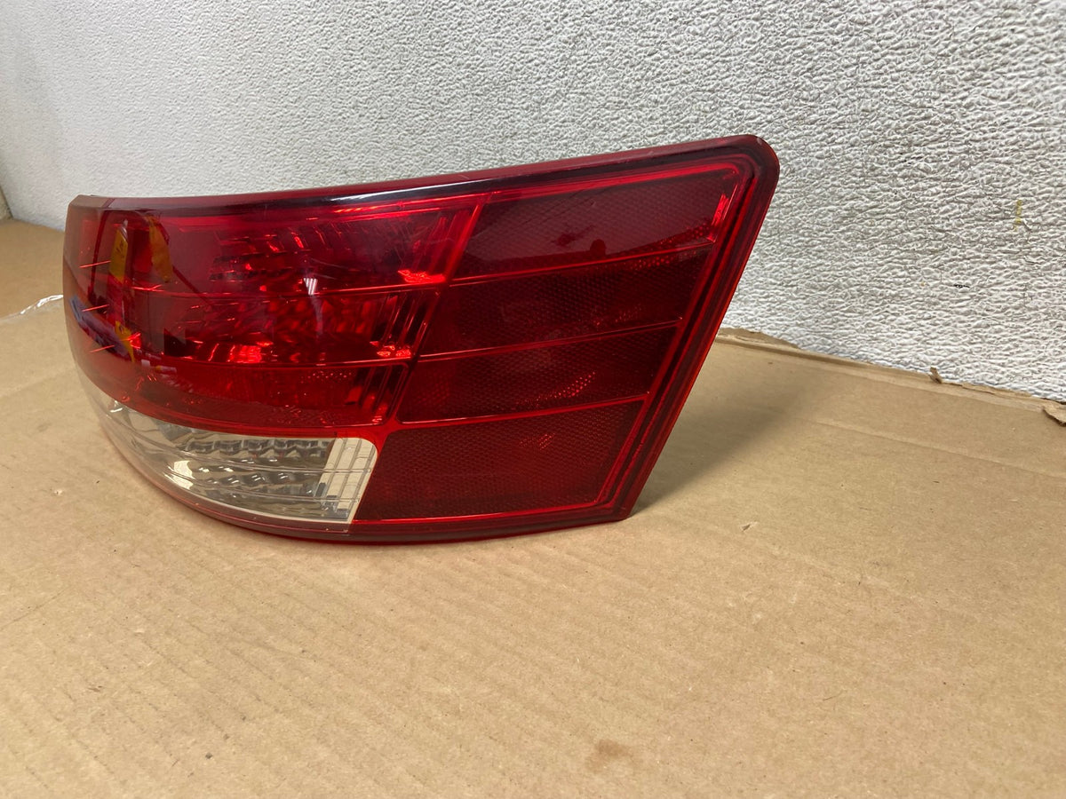 2006 2007 2008 Hyundai Sonata Right Passenger Rh Side Tail Light AG9156 LK2