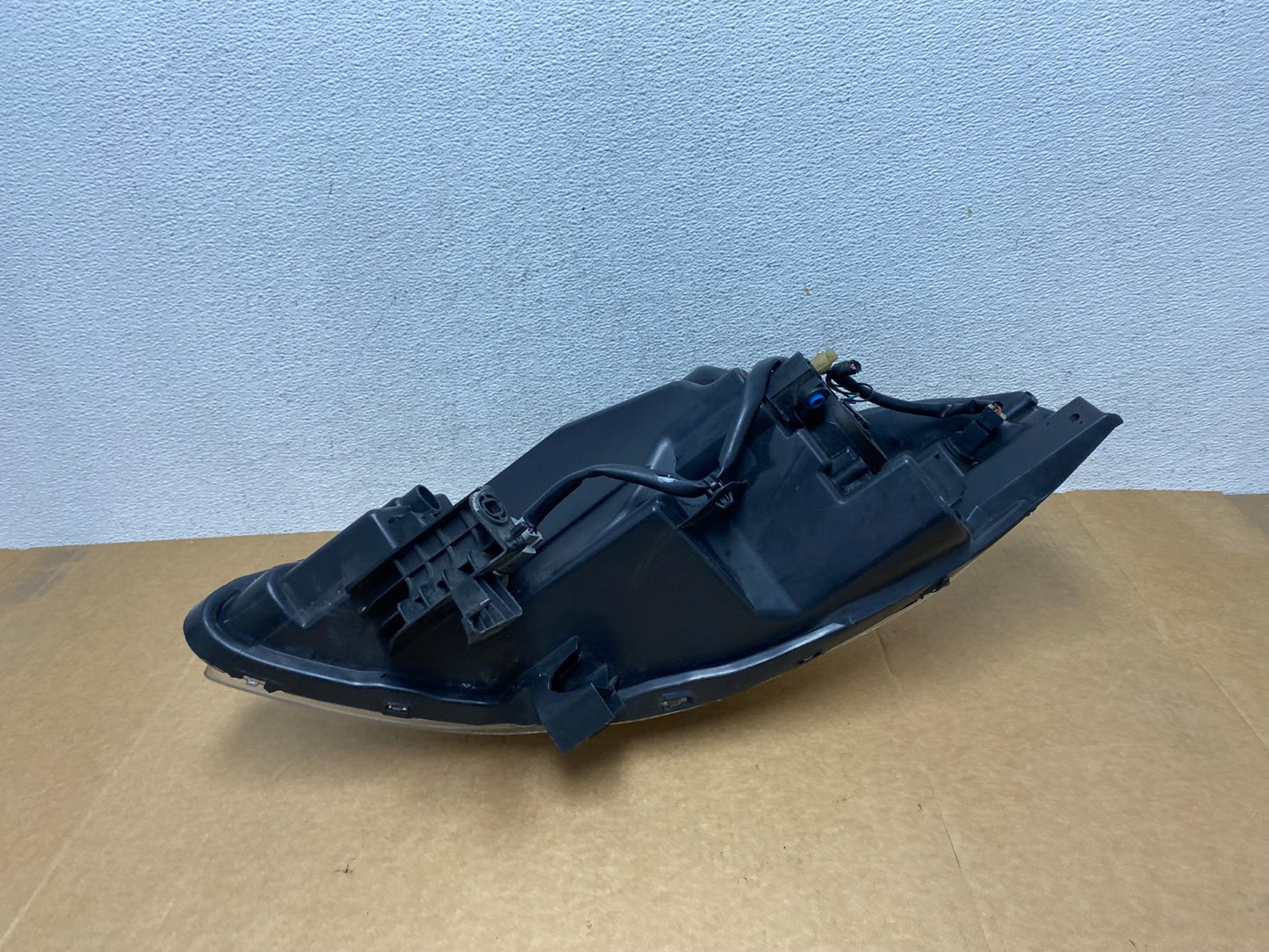 2012 2013 2014 Nissan Versa Sedan Headlight Left Driver LH AE2901 DW6