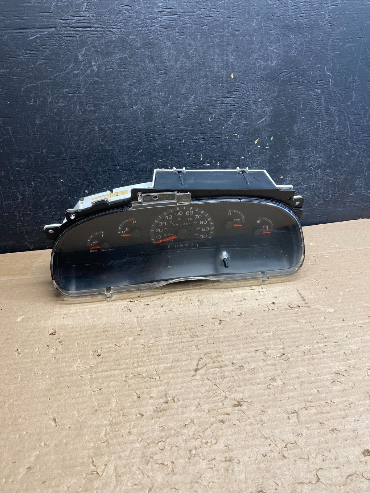 2000-2002 Ford Econoline E250 E350 Van Speedometer Instrument Cluster AG8548 DG0