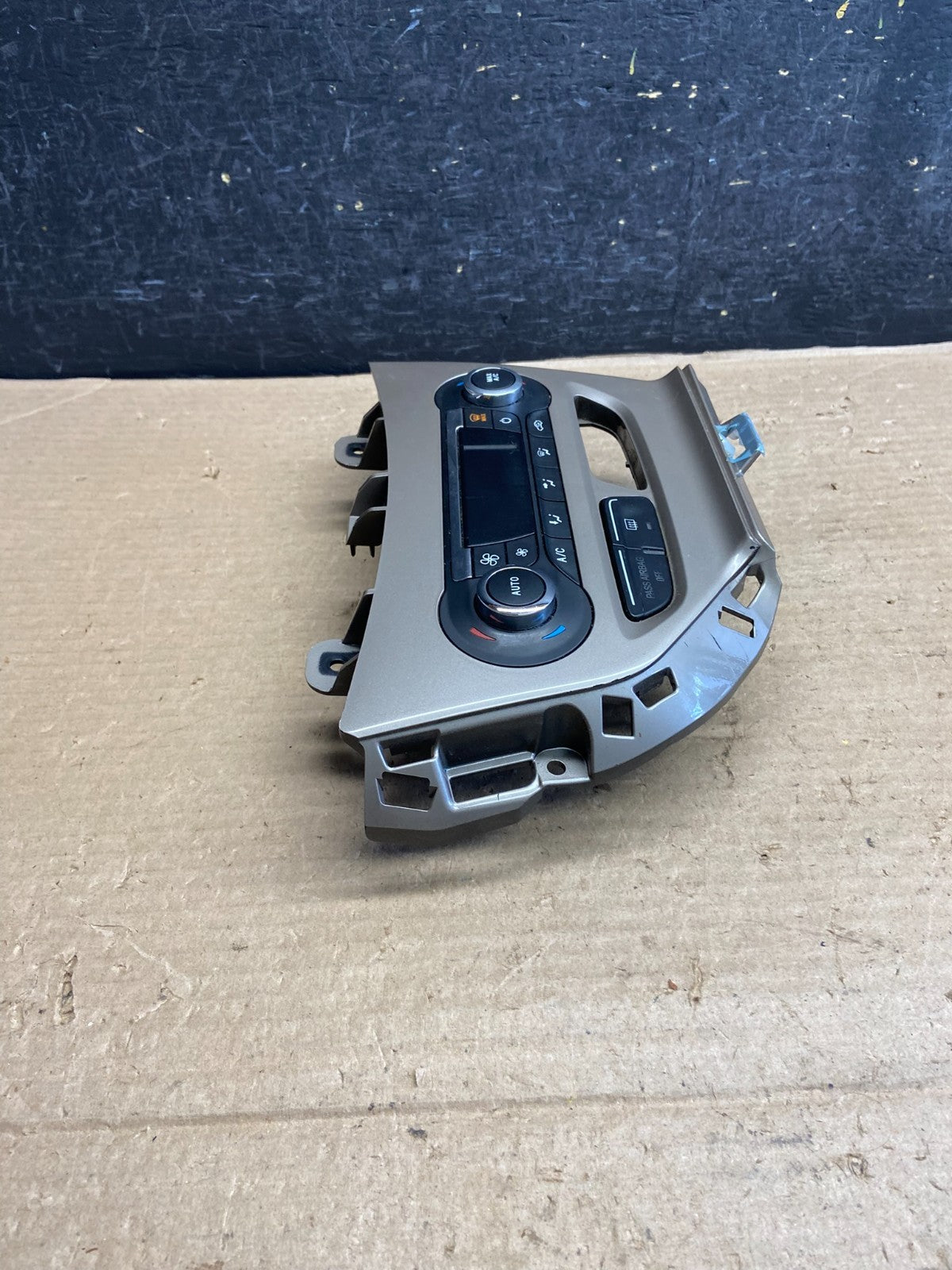 2012 2013 2014 Ford Focus Ac Heater Climate Control Temperature AH3961 DG1