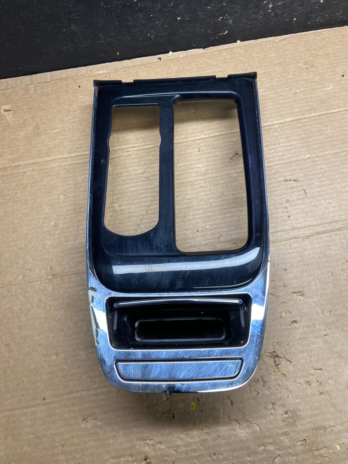 2010 - 2015 Jaguar XJ XJL Center Console Shifter Trim Bezel Panel Oem  W1586 DG1