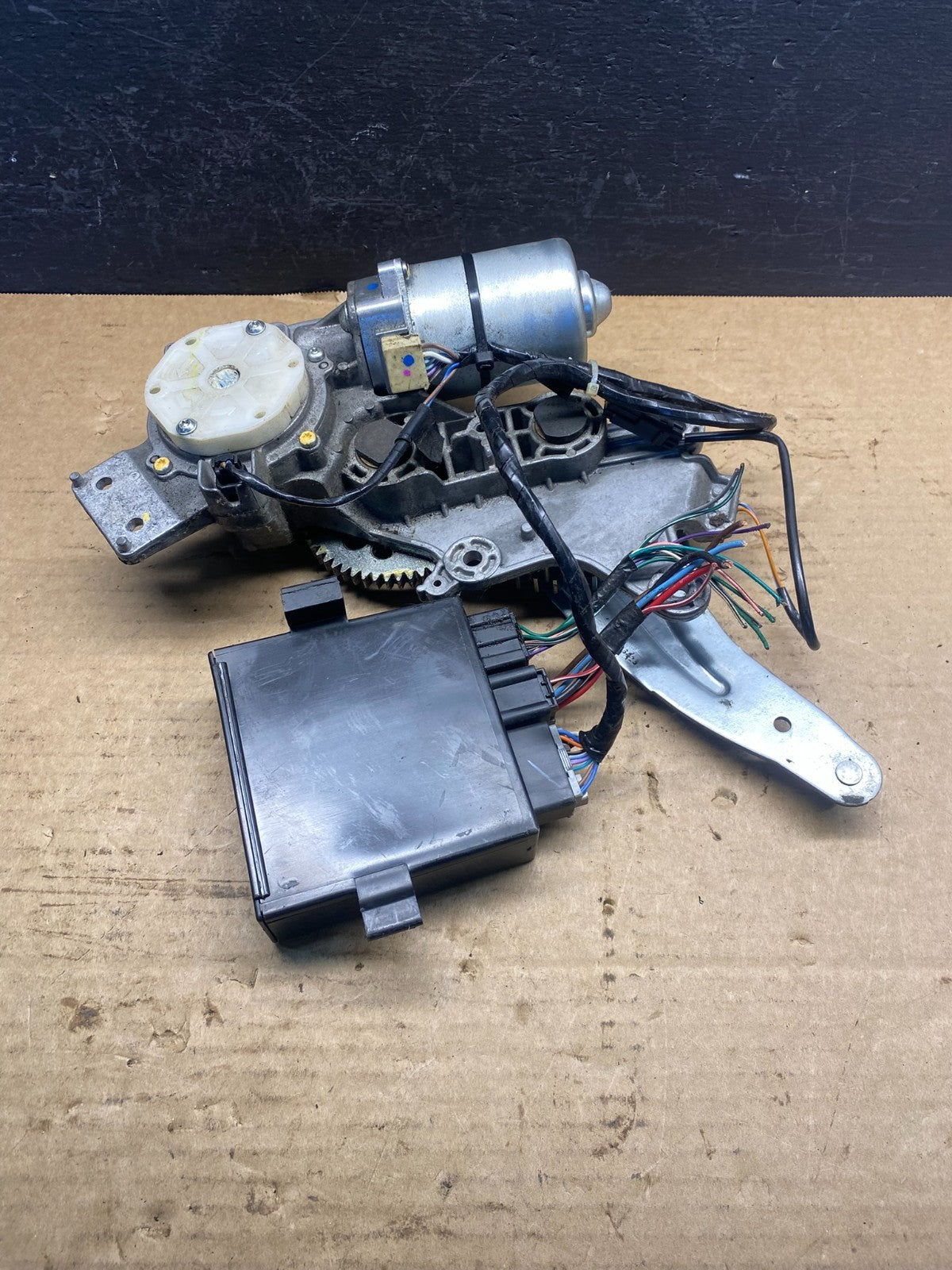 2009 2014 Buick Chevrolet GMC Liftgate Door Module Motor ac7994 DG0