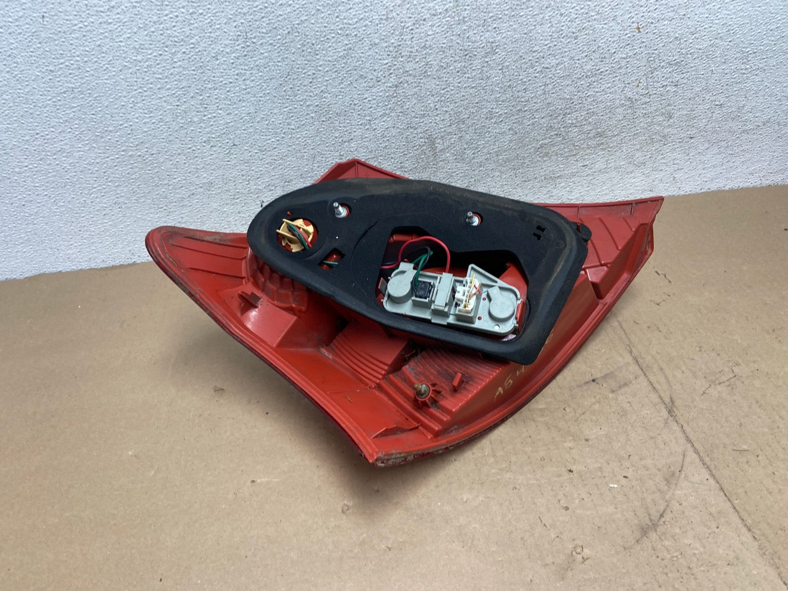 2006 to 2008 Toyota Yaris Hatchback Right Passenger RH Tail Light AG4636 LK6