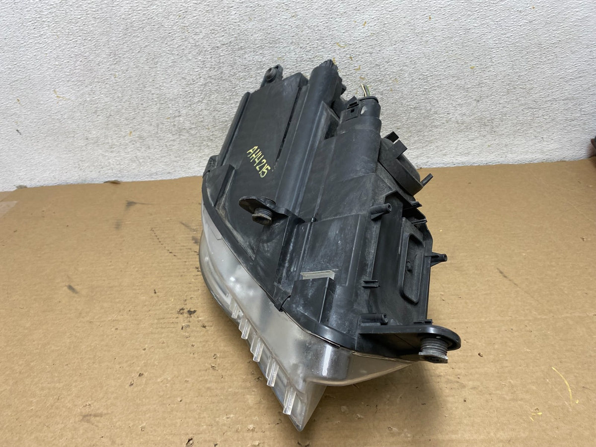 2009 - 2012 Volkswagen CC Left Driver Lh Side Headlight Halogen AH4215 DW9