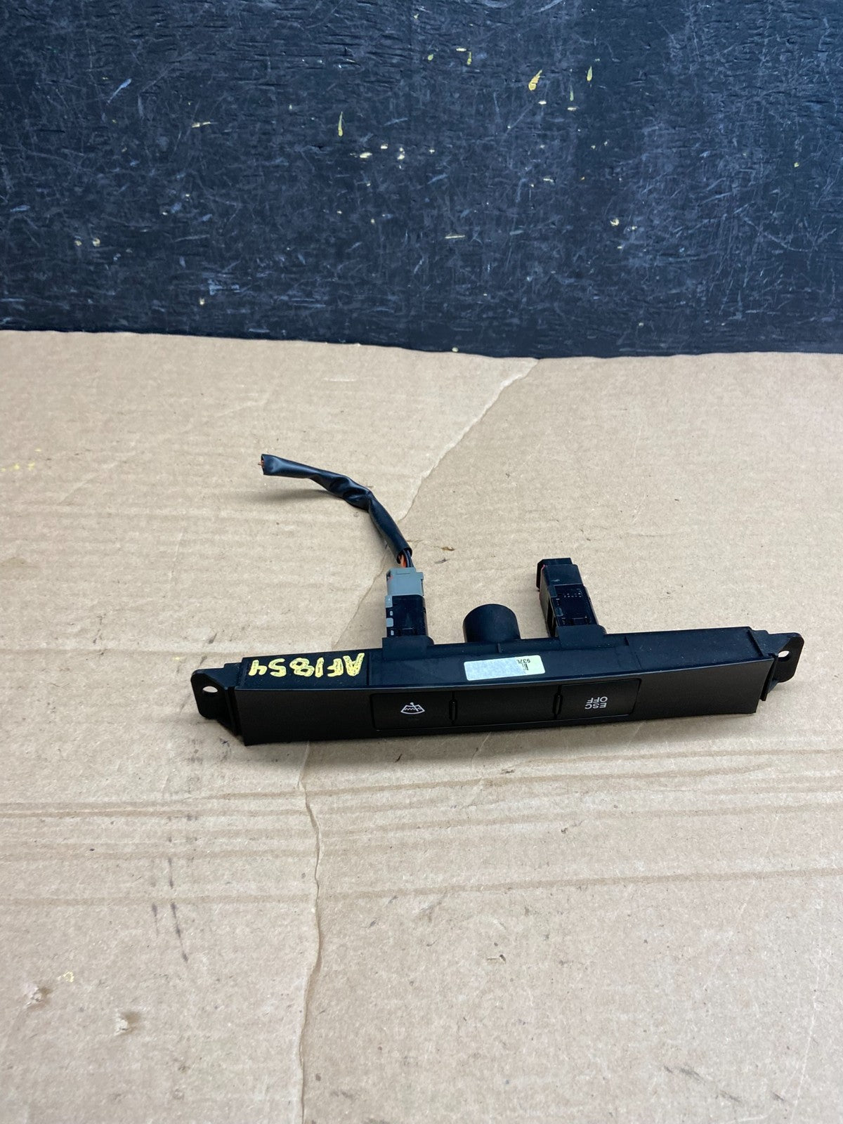 2006 - 2012 Kia Sedona Entourage Front Wiper Switch ESC OFF AF1854 DG3